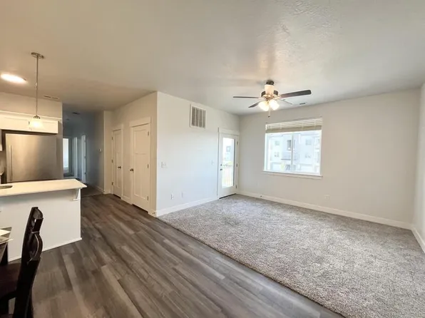 3372 W 1910 N #203, Lehi, UT 84043