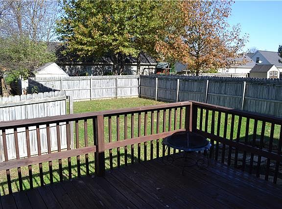 3rd image of 2934 Weybridge Dr SW