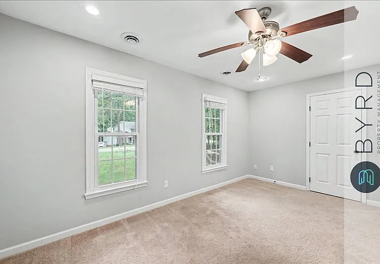 4743 Fordham Rd — Photo 38