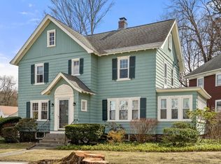 108 Longfellow Rd, Worcester, MA 01602