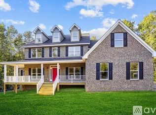 7505 Stonegate Manor Dr, Fredericksburg, VA 22407