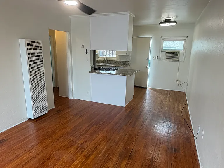4636 Cherokee Ave #4638 — Photo 3