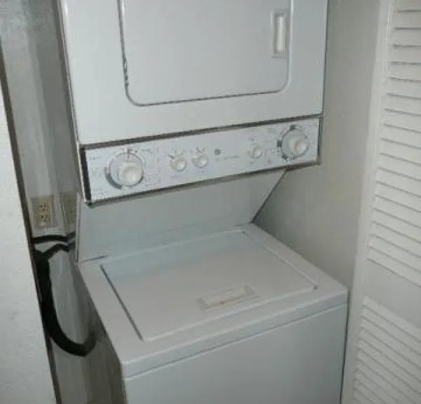 540 N May St #3076 — Photo 8