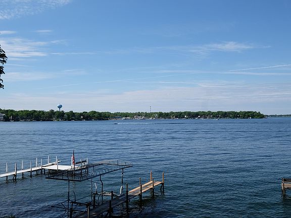 4th image of 1705 Lake Shore Dr