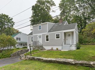 4 Glen Ave, Cape Elizabeth, ME 04107
