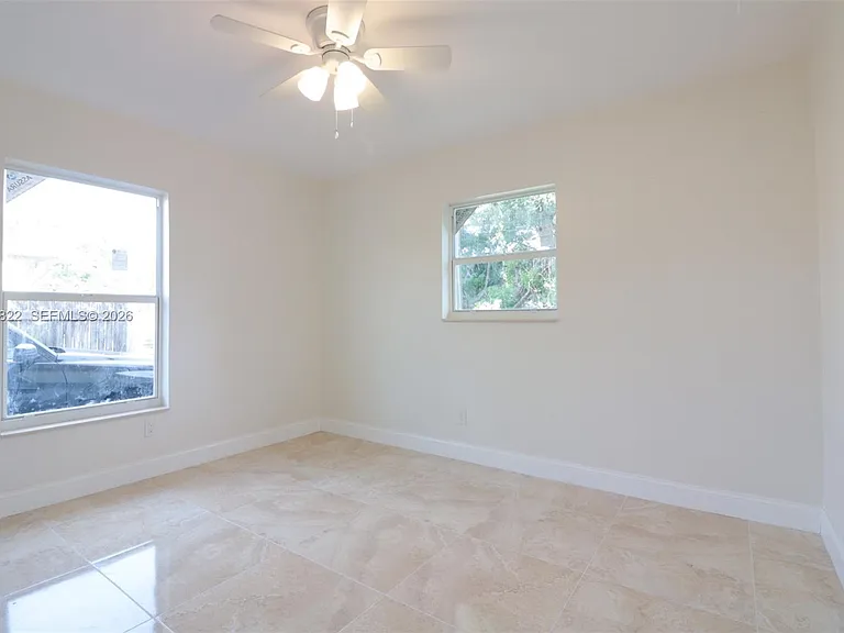 3014 NW 6th St — Photo 25
