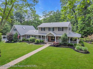 1 Barbary Ln, Colts Neck, NJ 07722