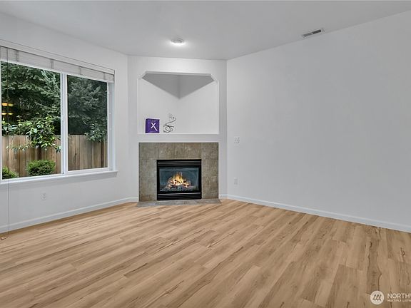 3rd image of 115 60th Street SE