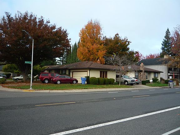 4th image of 1 Joy River Ct