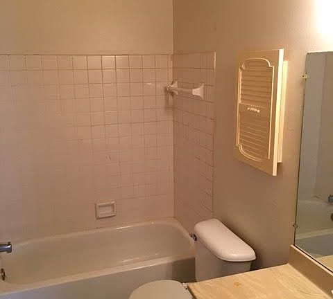 Main bathroom