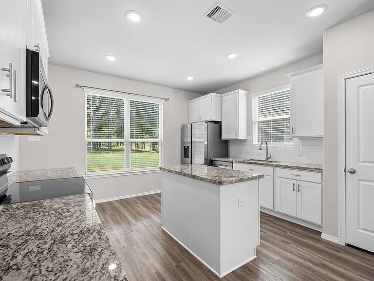 18140 Mail Route Rd — Photo 9
