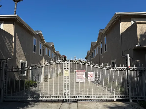 20804 Seine Ave APT 3, Lakewood, CA 90715