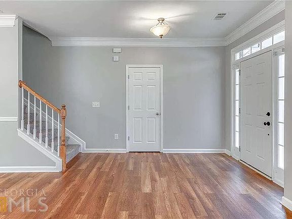 3rd image of 1418 Kilchis Falls Way