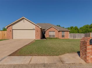 11228 S 274th East Ave, Coweta, OK 74429