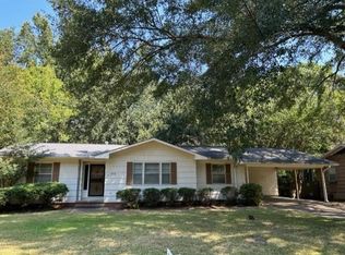 1516 Wilhurst St, Jackson, MS 39211