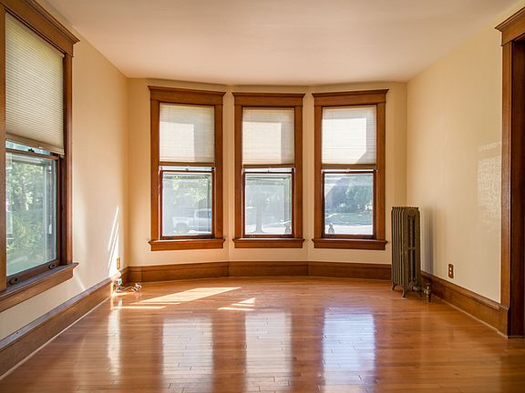 4th image of 605 Campbell St APT 1