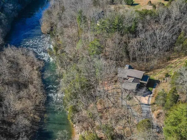 3955 Maury River Rd, Rockbridge Baths, VA 24473