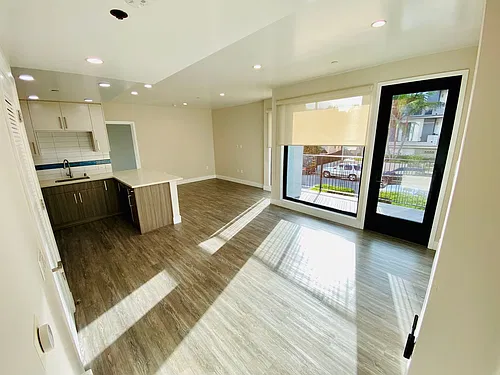 Floor plan 210