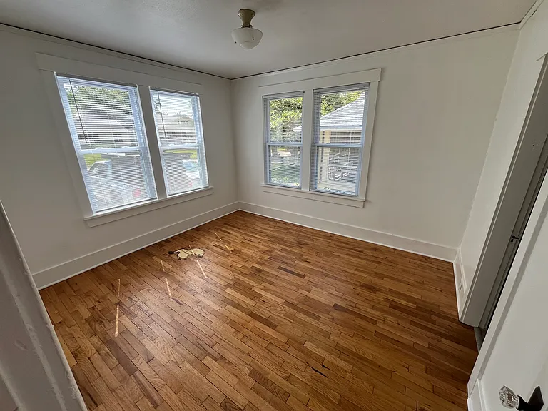 Bedroom #1