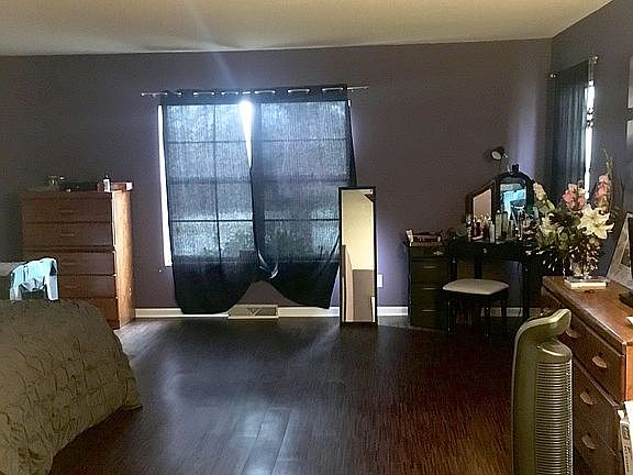Main bed