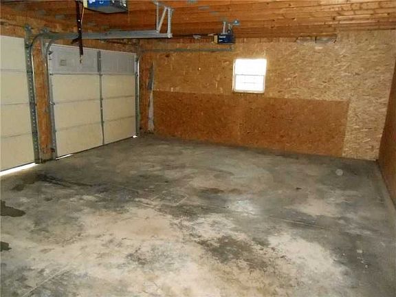 5th image of 2335 210th St