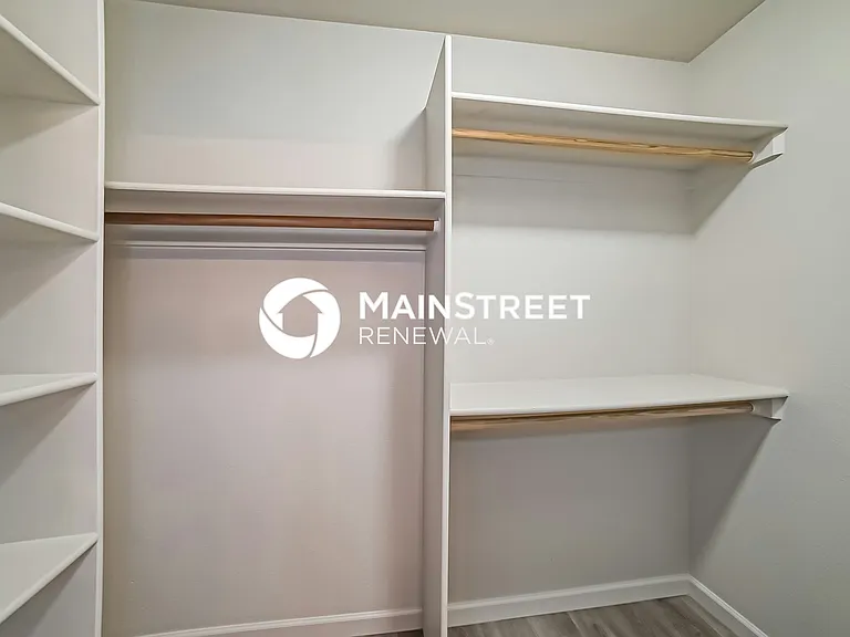 Walk In Closet