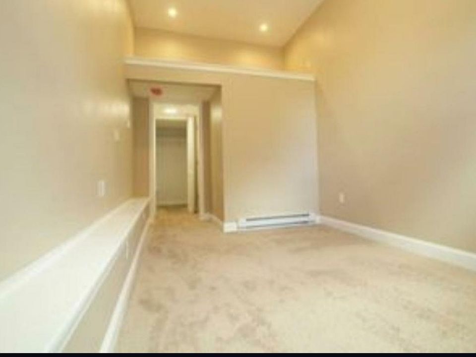 1st image of 89 Auburn St #2