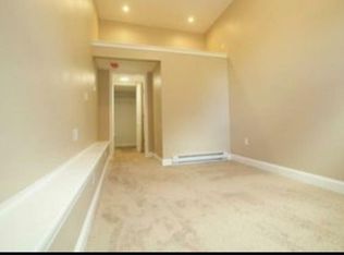 89 Auburn St #2, Haverhill, MA 01830