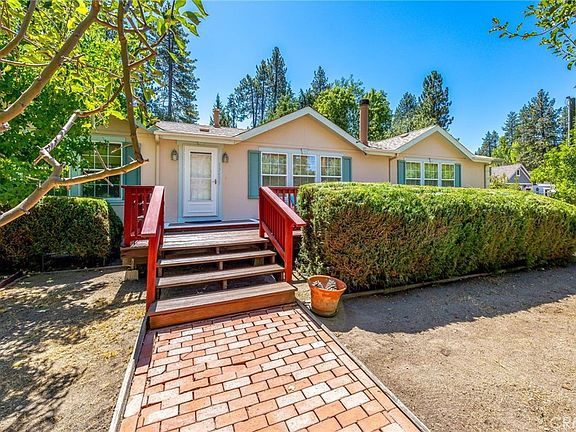 3rd image of 53435 Idyllbrook Dr