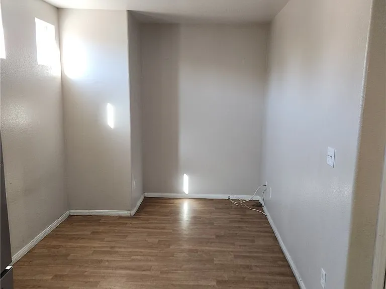 5271 Los Pinos St — Photo 3
