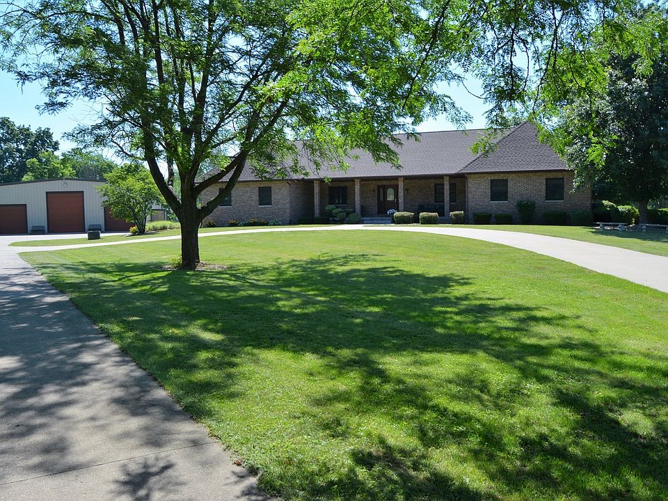 215 Coal Miners Rd, Spring Valley, IL 61362 Zillow