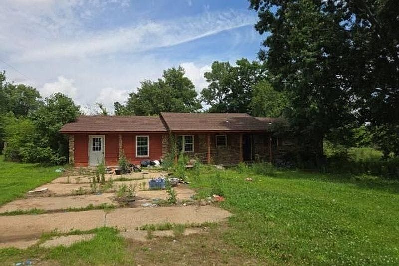 1st image of 601 Southerland Rd