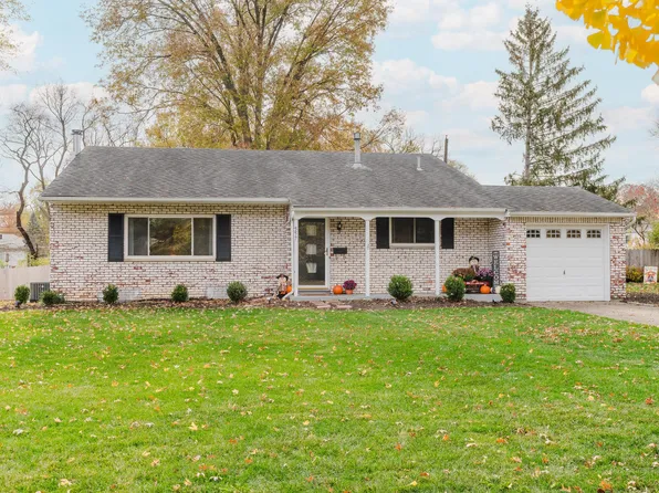 557 Catawba Ave, Westerville, OH 43081