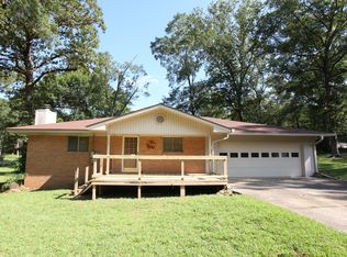 112 Pickering Dr, El Dorado, AR 71730