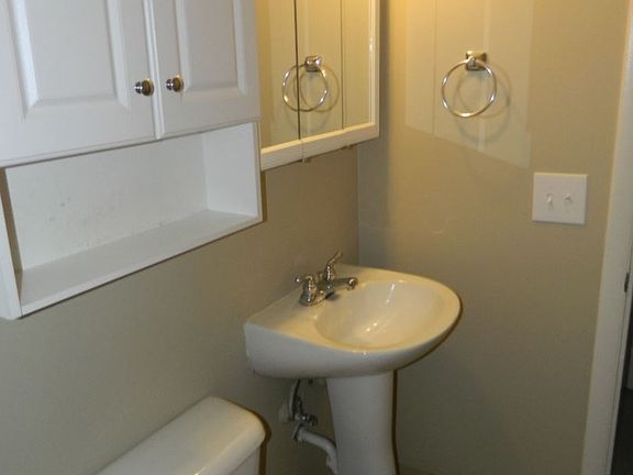 3rd image of 29 W 9th Ave APT 11