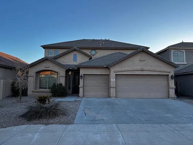 7009 S 57th Ave — Photo 9