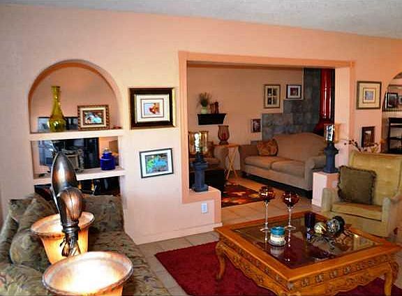 5th image of 1513 Elmhurst Dr