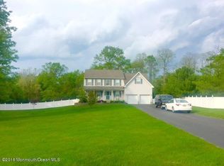 5 Melissa Lee Dr, Jackson, NJ 08527