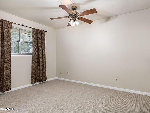 5th image of 99 Karolwood Dr