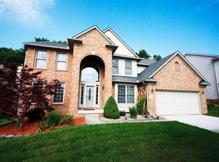 2951 Leslie Park Cir, Ann Arbor, MI