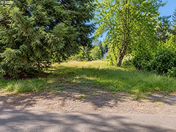 2520 Wood Ave, Eugene, OR 97402