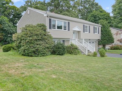 278 Sigwin Drive, Fairfield, CT, 06824