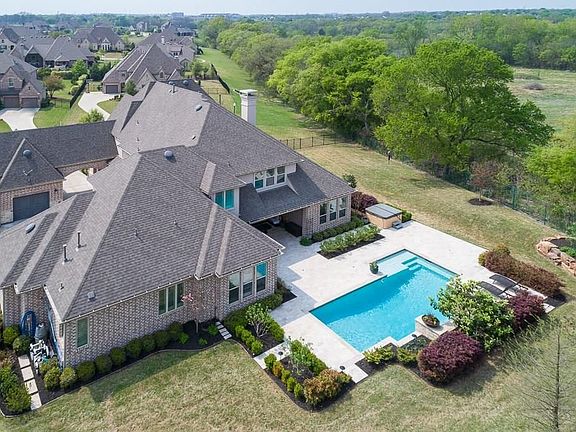 5th image of 2601 Majestic Grove Ln