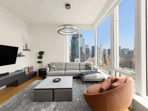 15 East 30th Street 30C image 1 of 10
