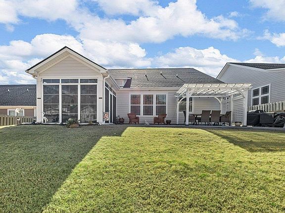 2nd image of 205 Loxley Dr