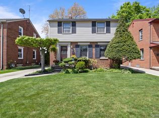 2043 N Mildred St, Dearborn, MI 48128