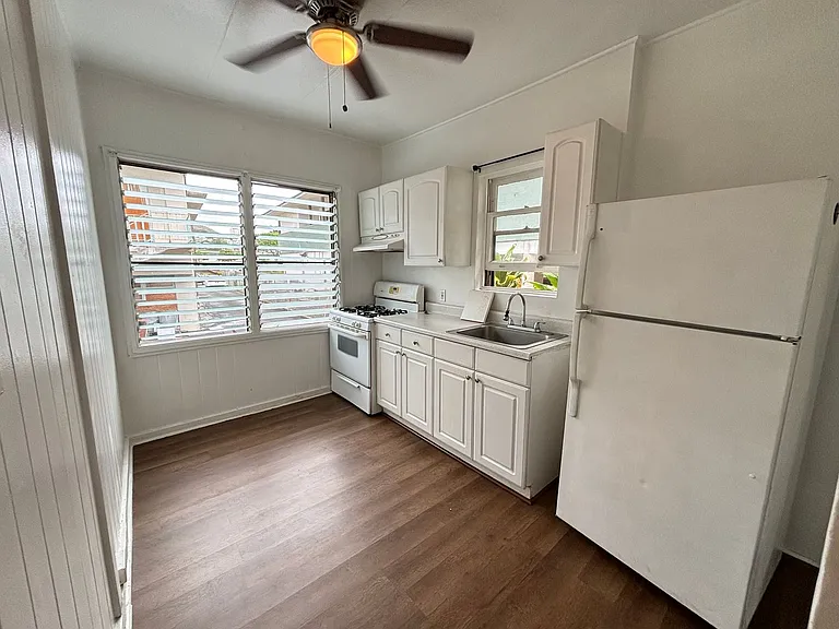 1612 & 1616 Nuuanu Ave — Photo 5