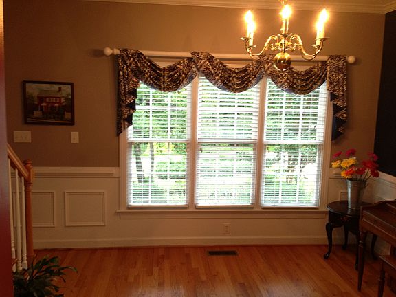 Dinning Rm view fr Kitchen