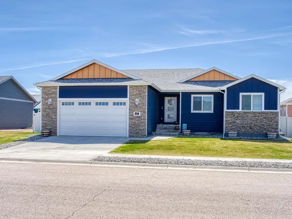 47 Wolf Creek Ln, Gillette, WY 82718