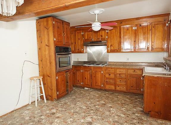 4th image of 3804 Bedford St